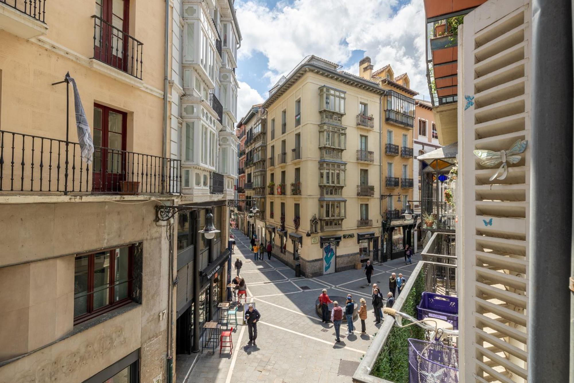 Tuapartamento Centro Pamplona - Zapateria 30 Exterior photo